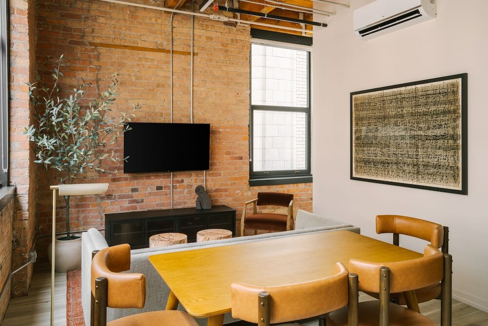 Фото Sonder The Burnham