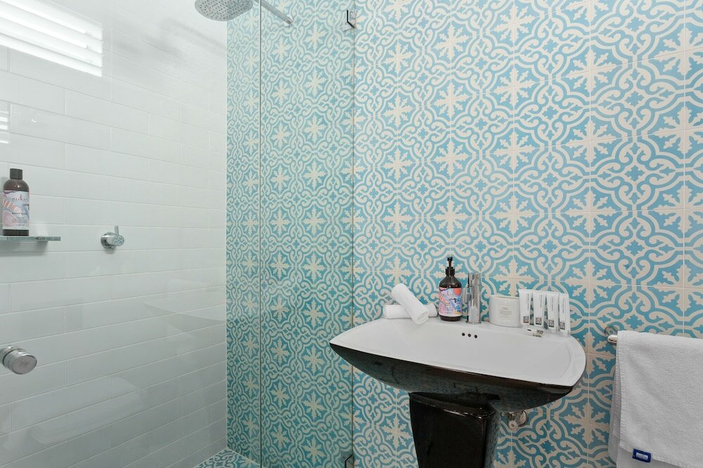 Фото Palm View Collective