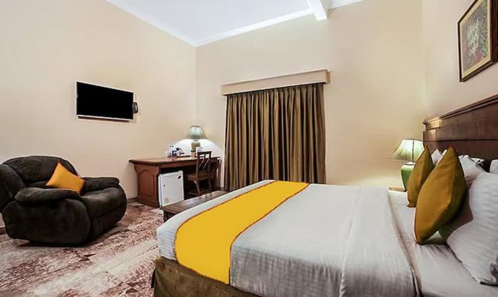 Фото Fabhotel The Dayal