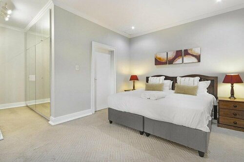 Гостиница Beachside Villa - Camps Bay в Кейптауне