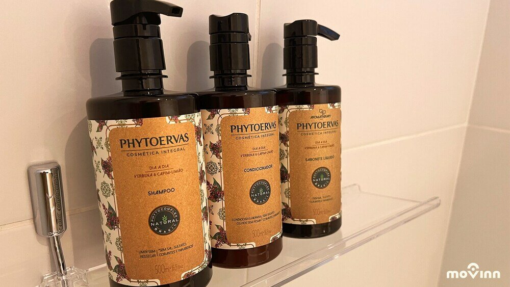 Фото White by Movinn