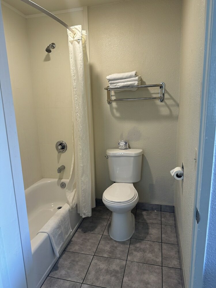 Фото Rodeway Inn Lemon Grove San Diego East