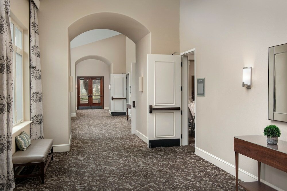 Фото The Westin Sacramento