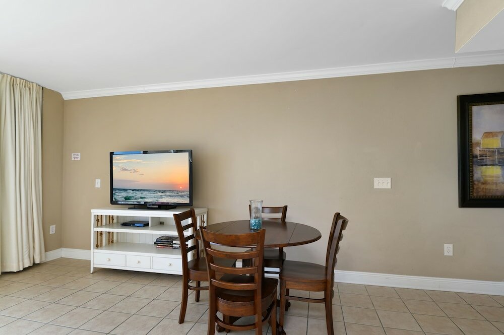 Фото Emerald Beach Resort by Southern Vacation Rentals