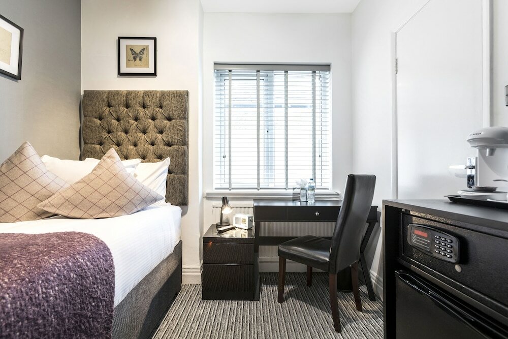 Фото Martel Guest House