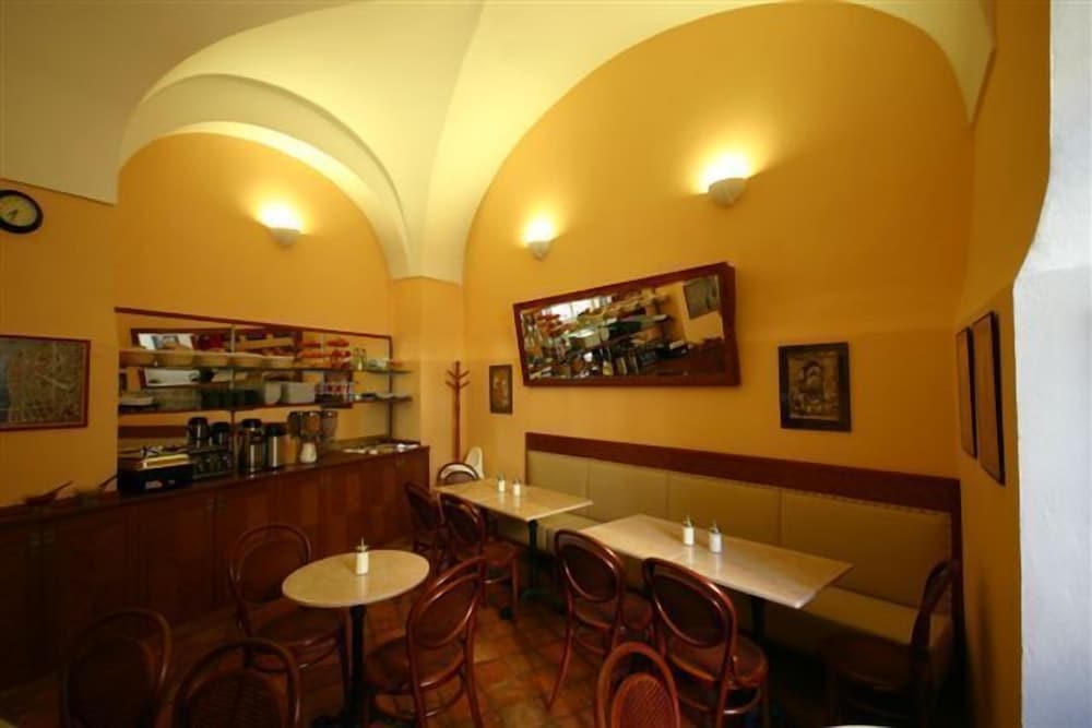 Фото Hotel & Residence U Tri Bubnu