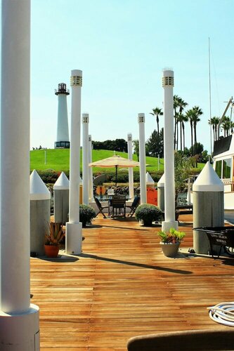 Гостиница Dockside Boat & Bed Long Beach в Лонг-Бич