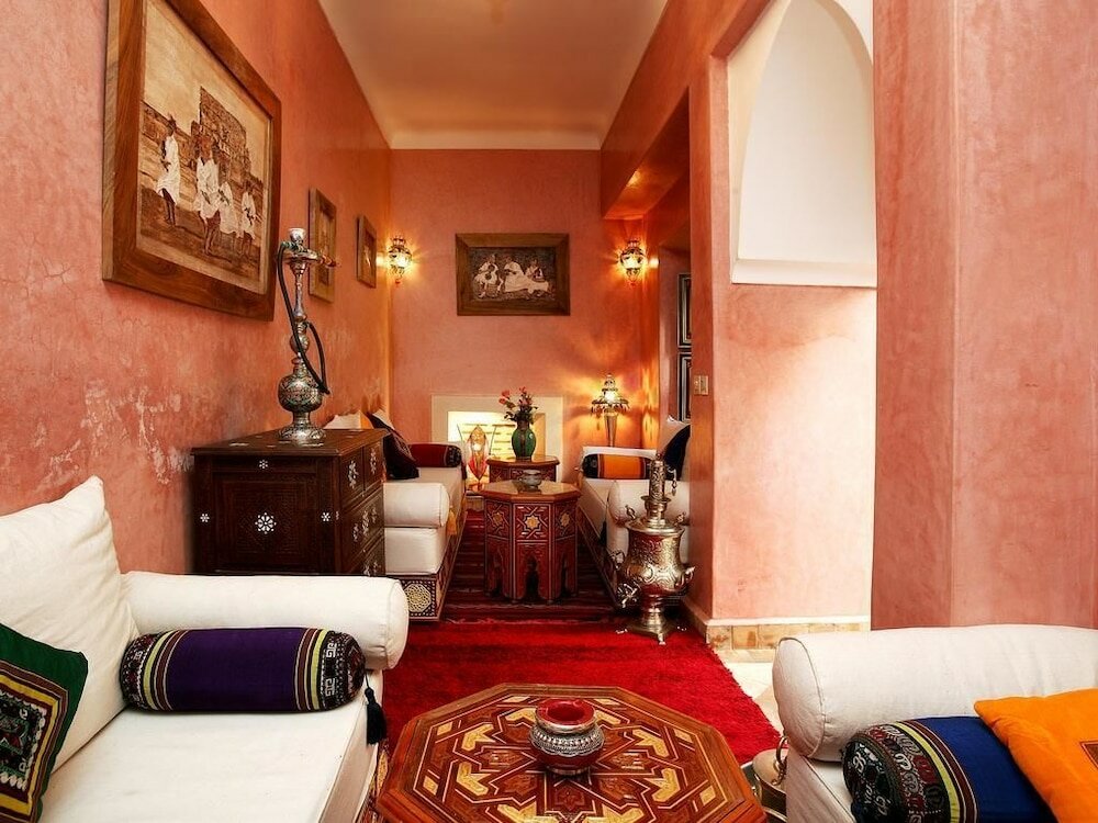Фото Riad Julia