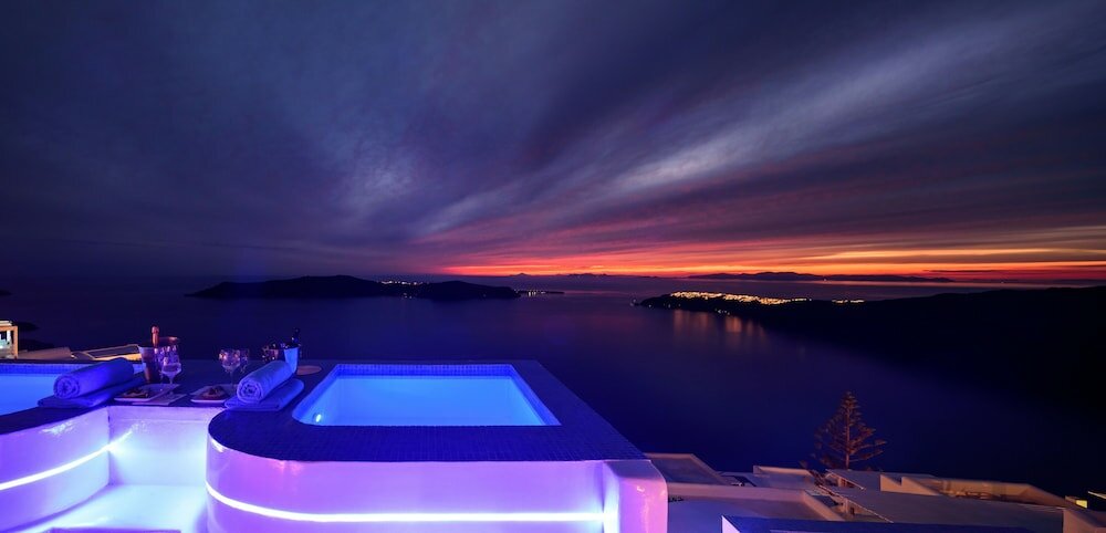 Фото Abyssanto Suites & SPA