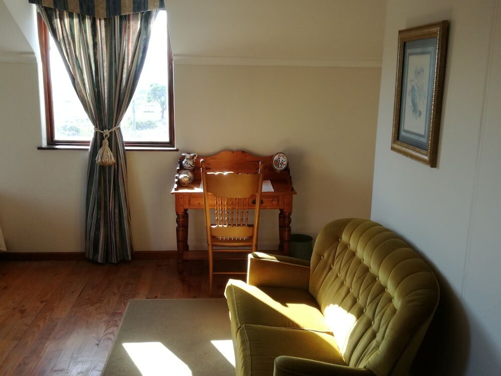 Фото Duck and Doolittle