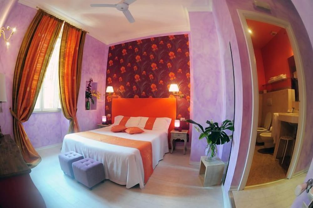 Фото 66 Imperial Inn DeLuxe