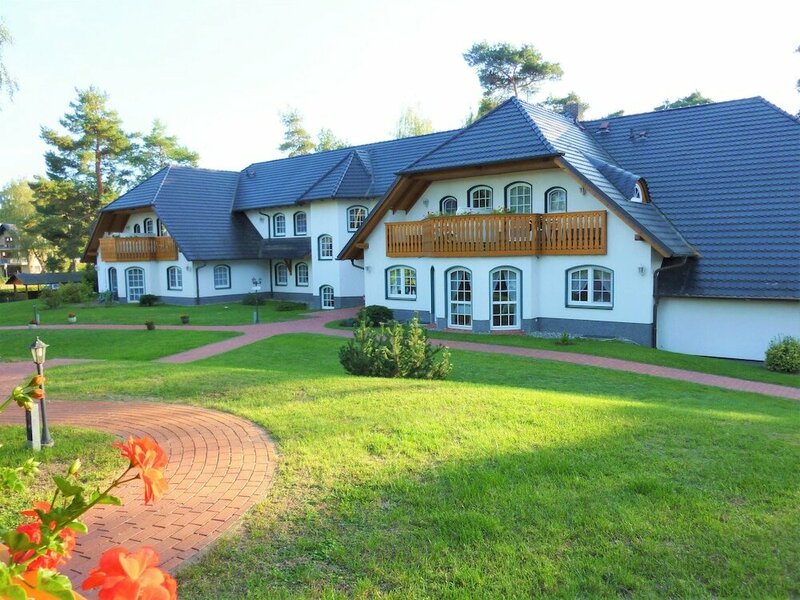 Гостиница Landhaus Müritzgarten