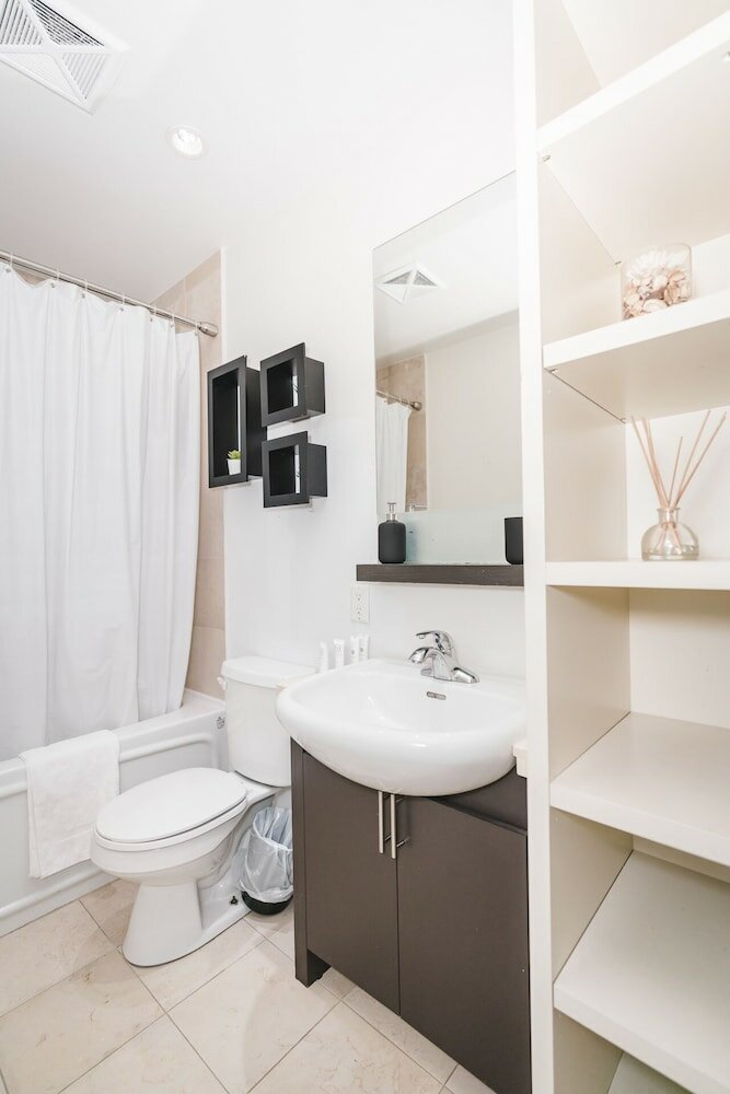 Фото The Waterclub Boutique Suites