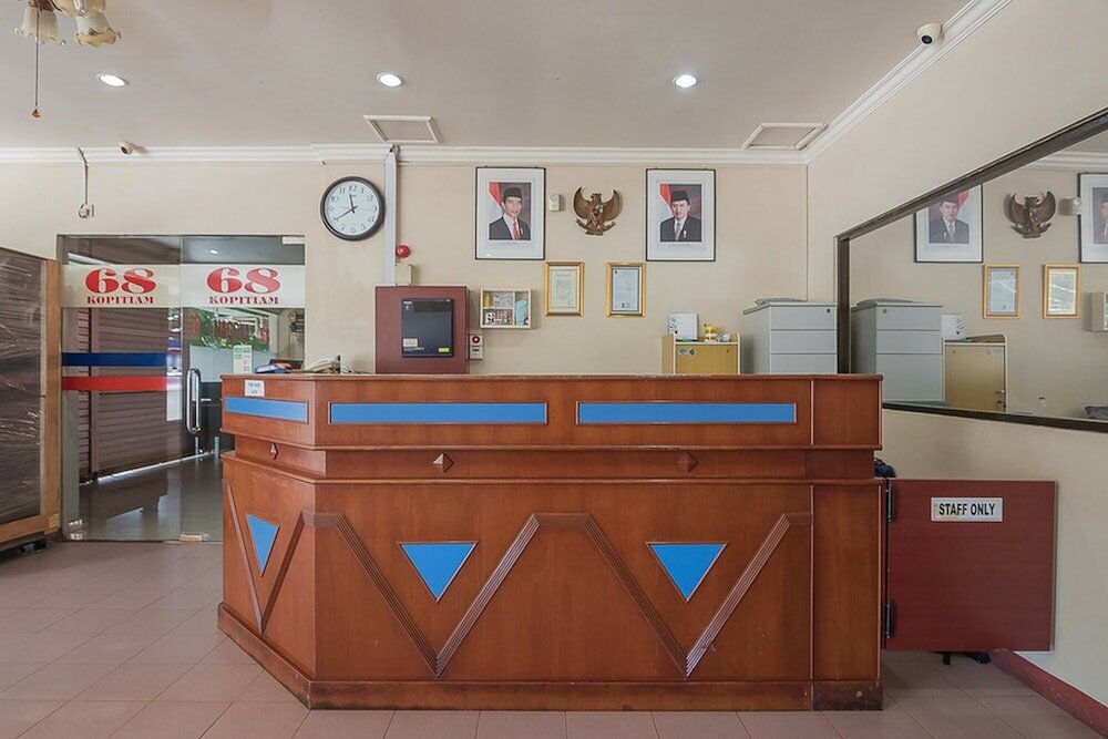 Фото RedDoorz near Nagoya Citywalk Batam 2