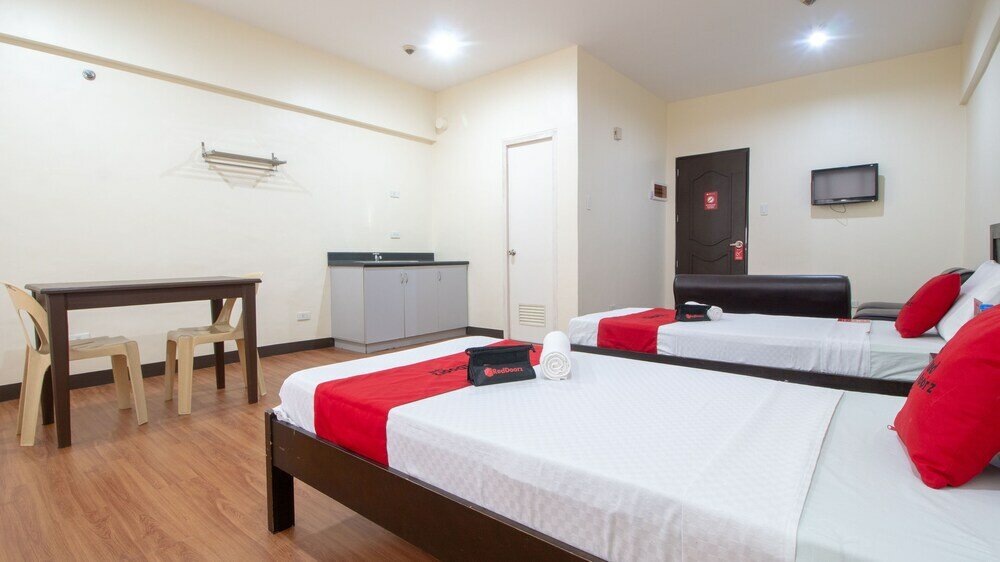 Фото RedDoorz near SM Manila