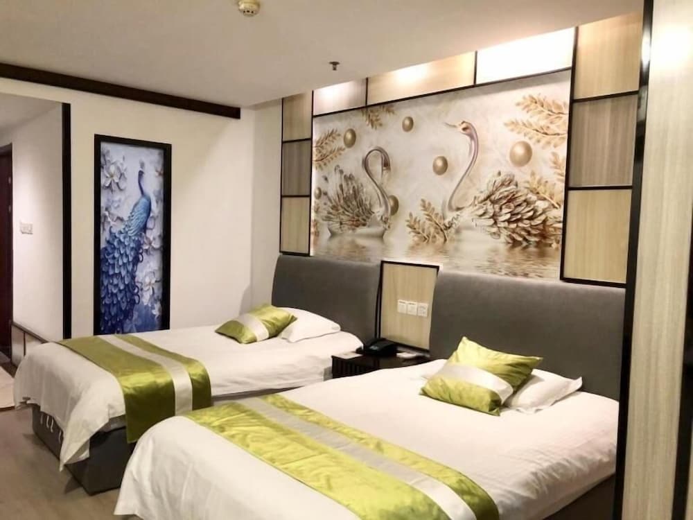 Фото Greentree Inn Suzhou Taicang Baolong Square Express Hotel