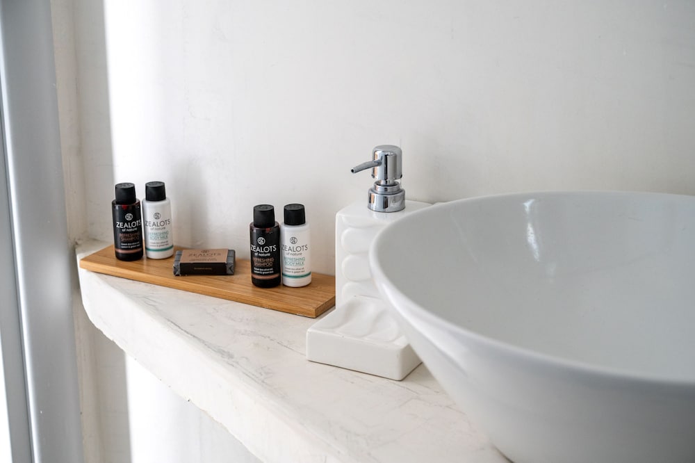 Фото Fertimo Suites by Karpimo