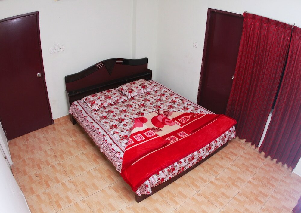 Фото Hillside Holiday Home