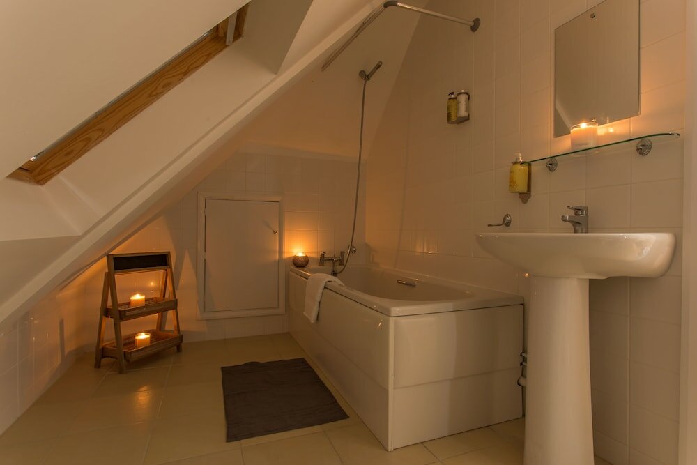 Фото The Rana Apartments