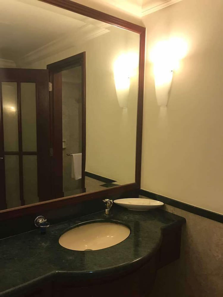 Фото Queens Service Suite at Times Square