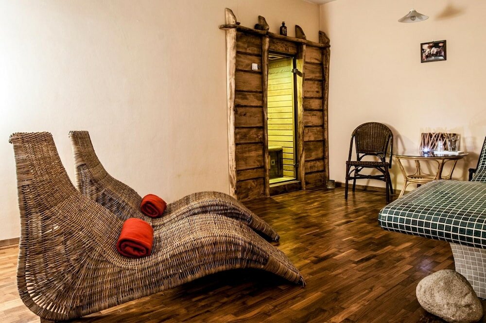 Фото Hotel Gendorf