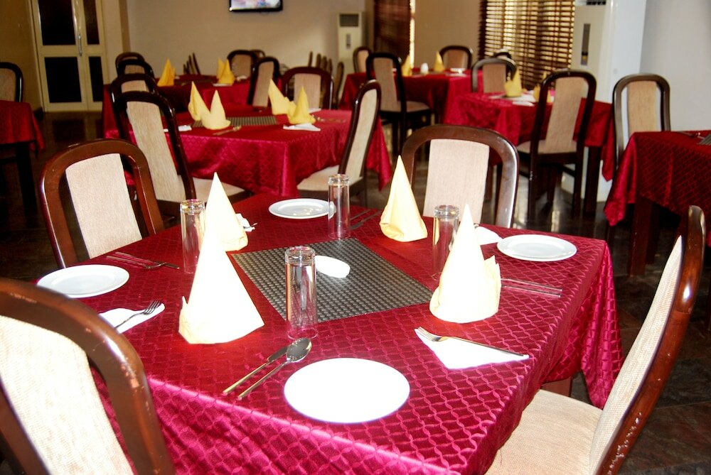 Фото Grand Inn & Suites