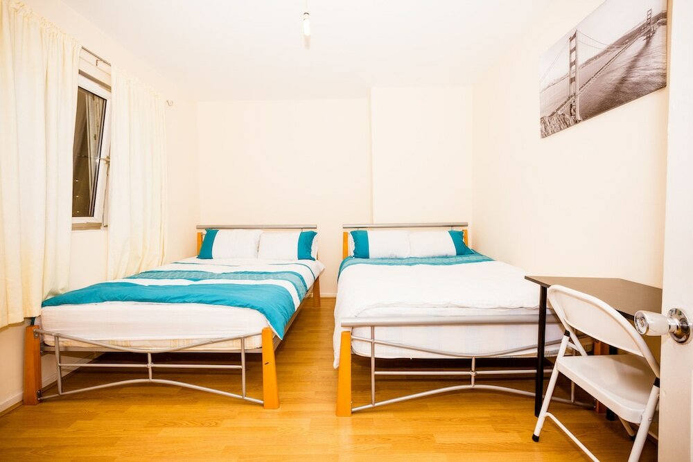 Фото Colebert Avenue Apartment