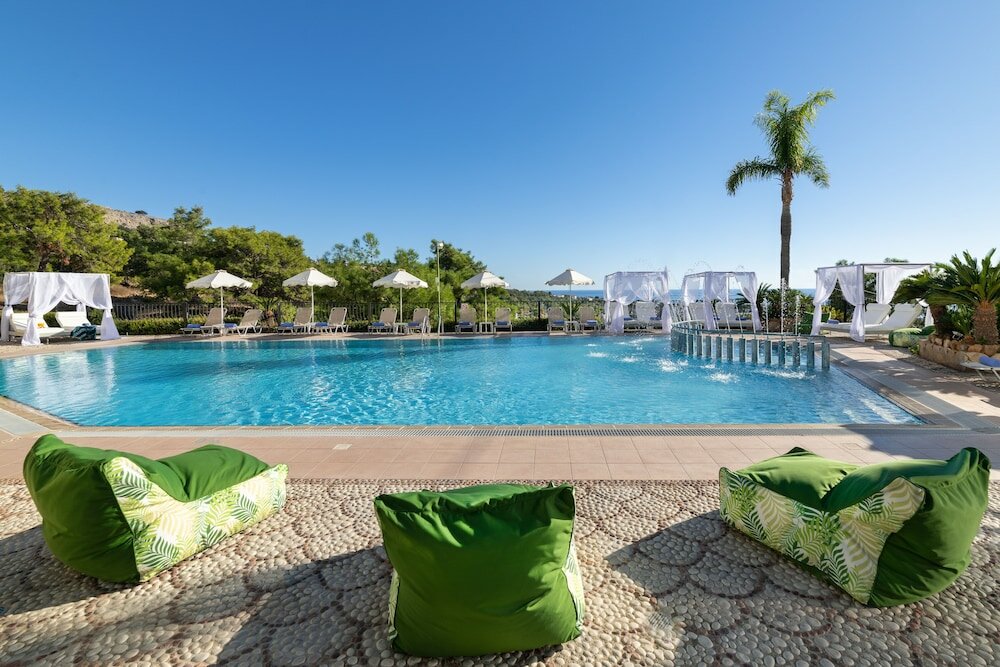 Фото Pefkos View Suites & Maisonette