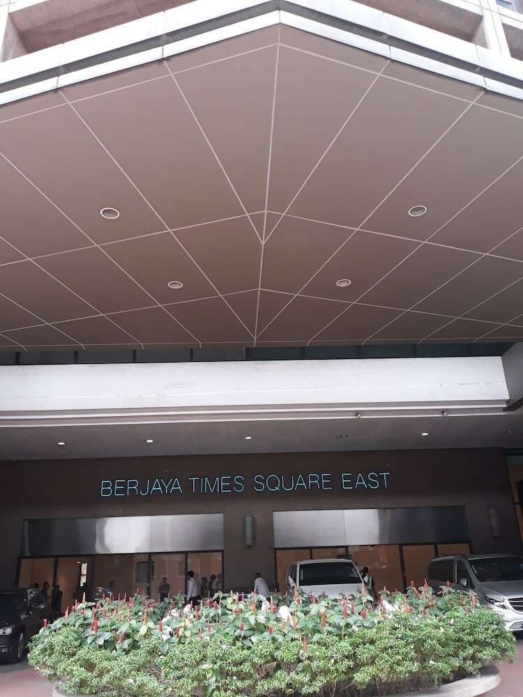 Фото Eastern Suites at Times Square Kl