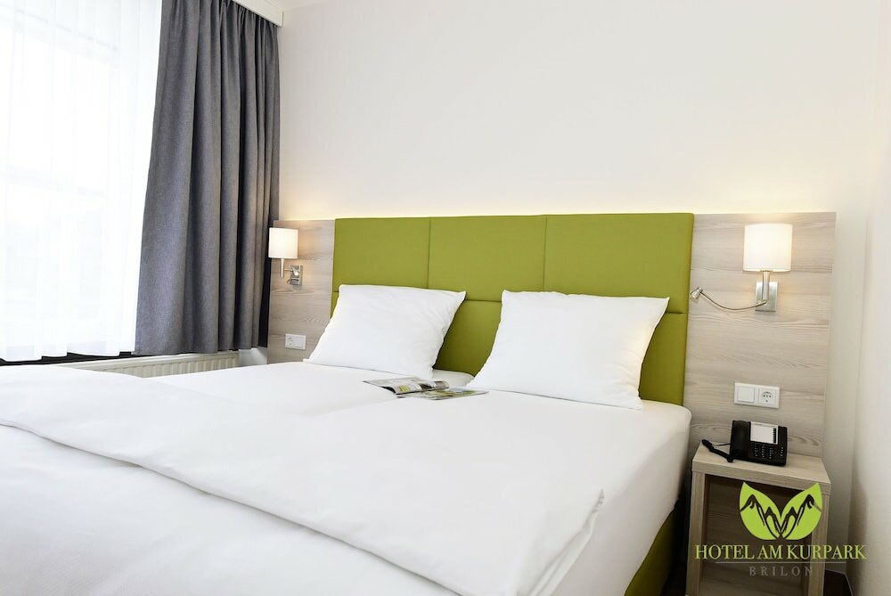 Фото Hotel am Kurpark Brilon