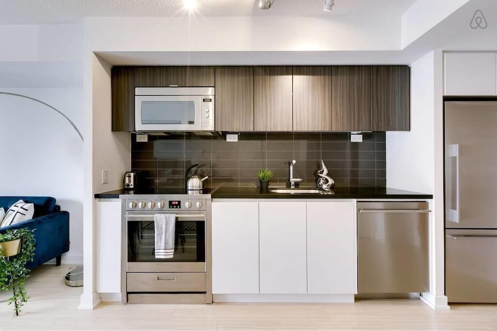 Фото City Condo by Rogers Centre