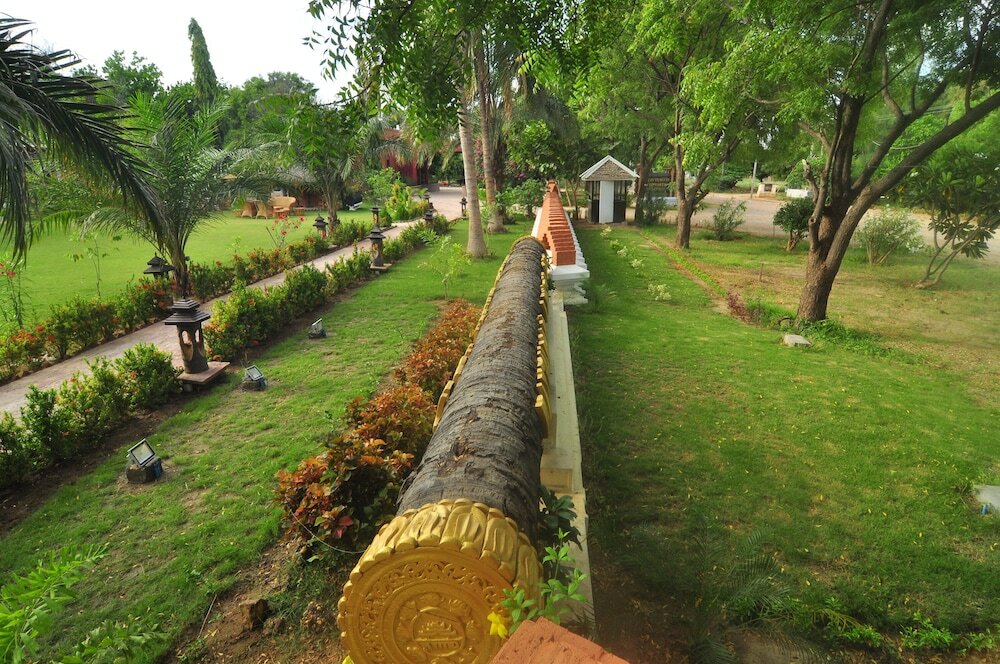 Фото Kaytumadi Dynasty Hotel