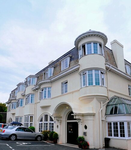Гостиница The Headland Hotel & Spa в Торки