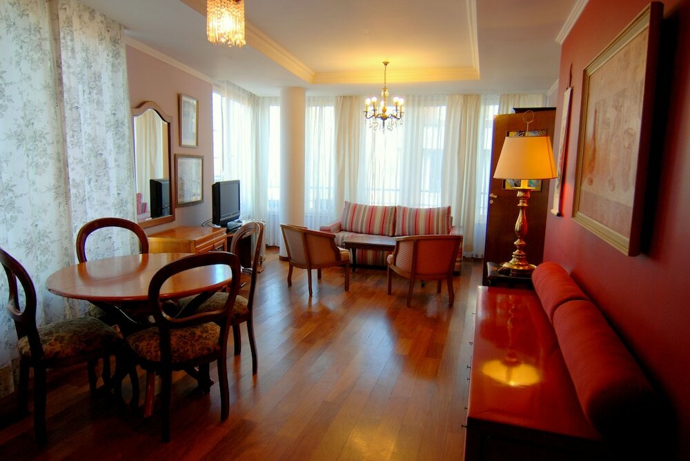 Фото Baratero Wooden House Apartment