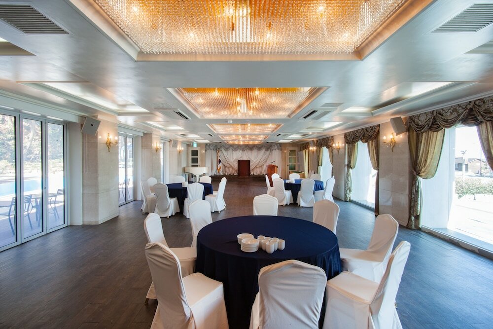 Фото Pinebeach Hotel Pohang