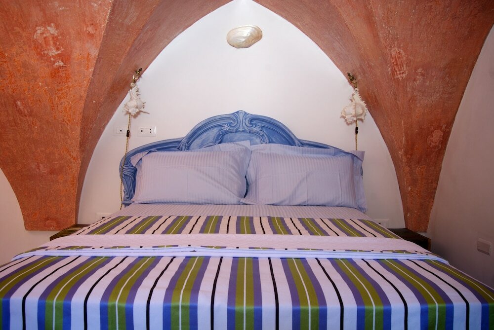 Фото Salapolis Luxury Apartments