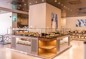 Гостиница Mercure Dubai Barsha Heights Hotel Suites And Apartments