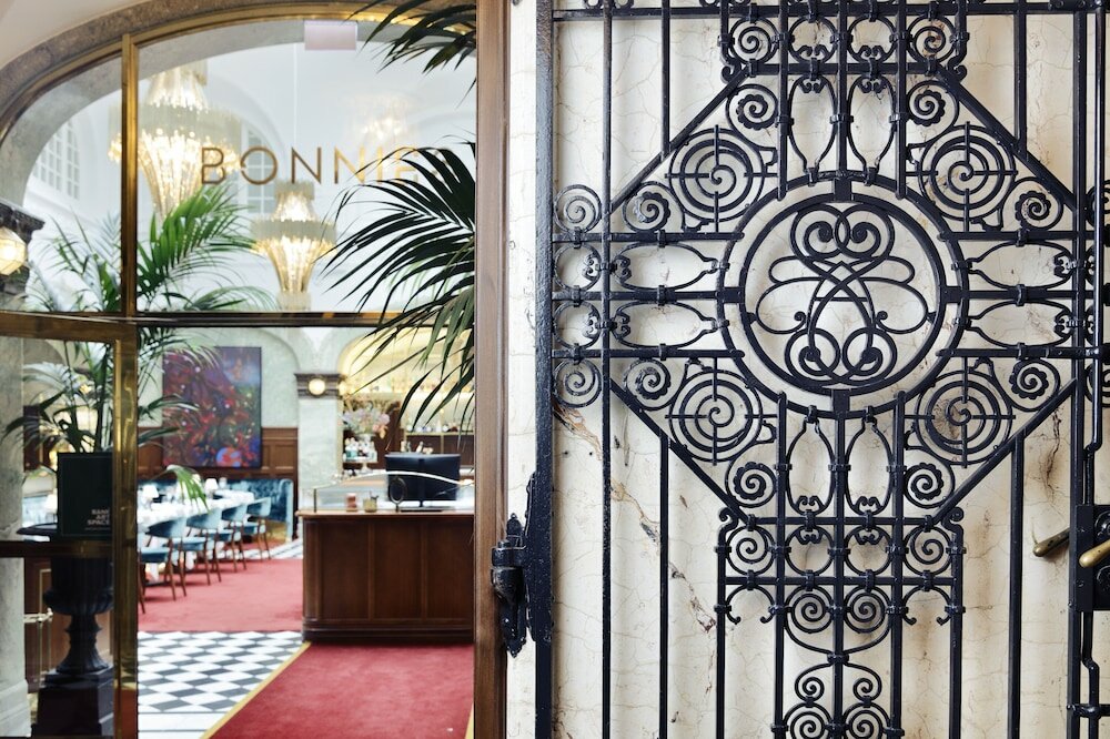 Фото Bank Hotel, a member of Small Luxury Hotels of The World