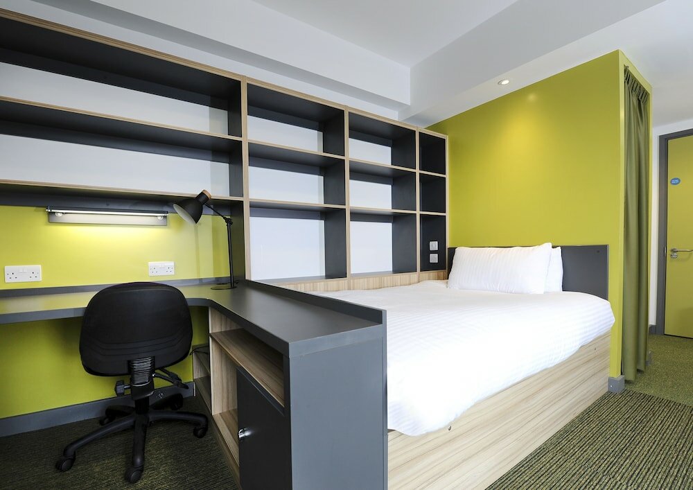 Фото Peel Park Quarter - Campus Accommodation