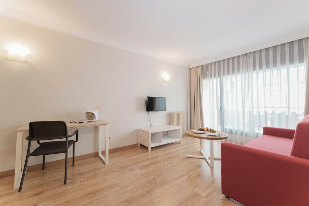 Фото Hotel & Aparthotel Cosmos