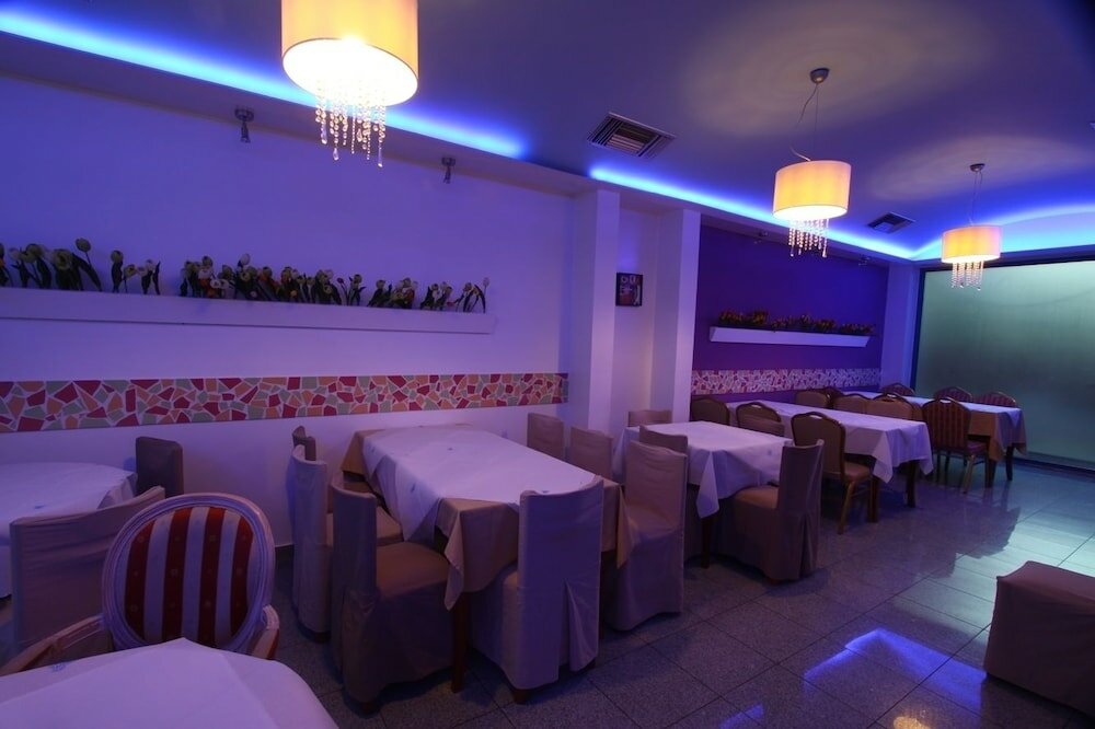 Фото Central Hotel