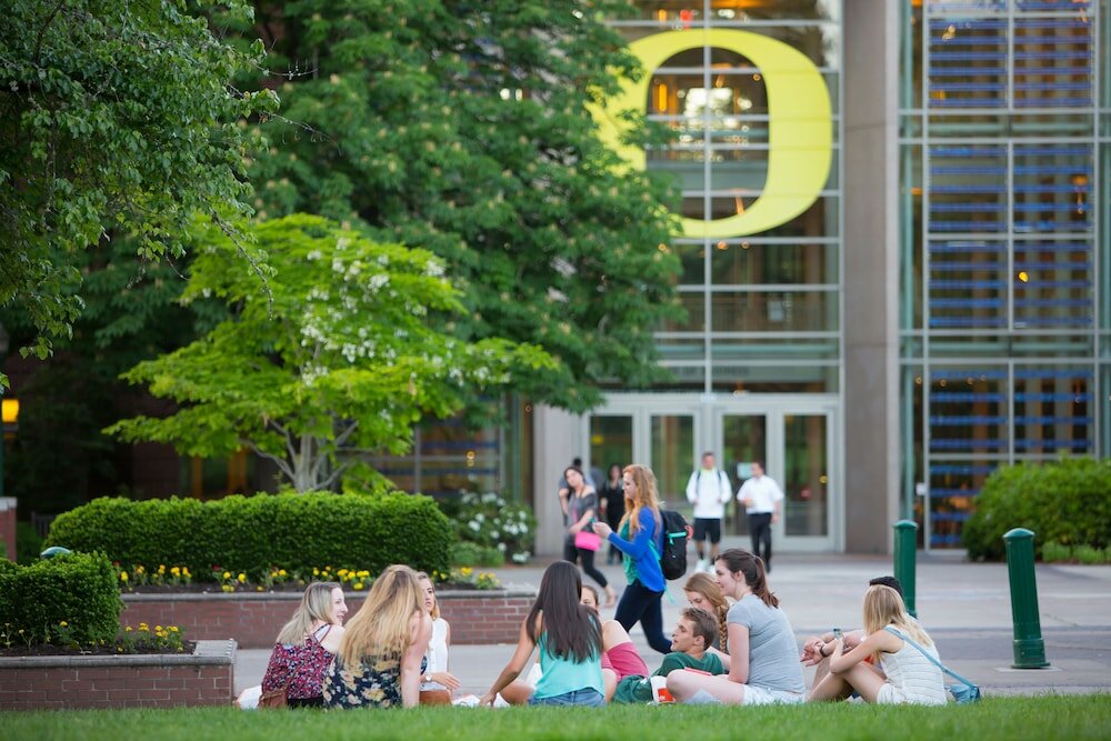 Фото University Inn & Suites