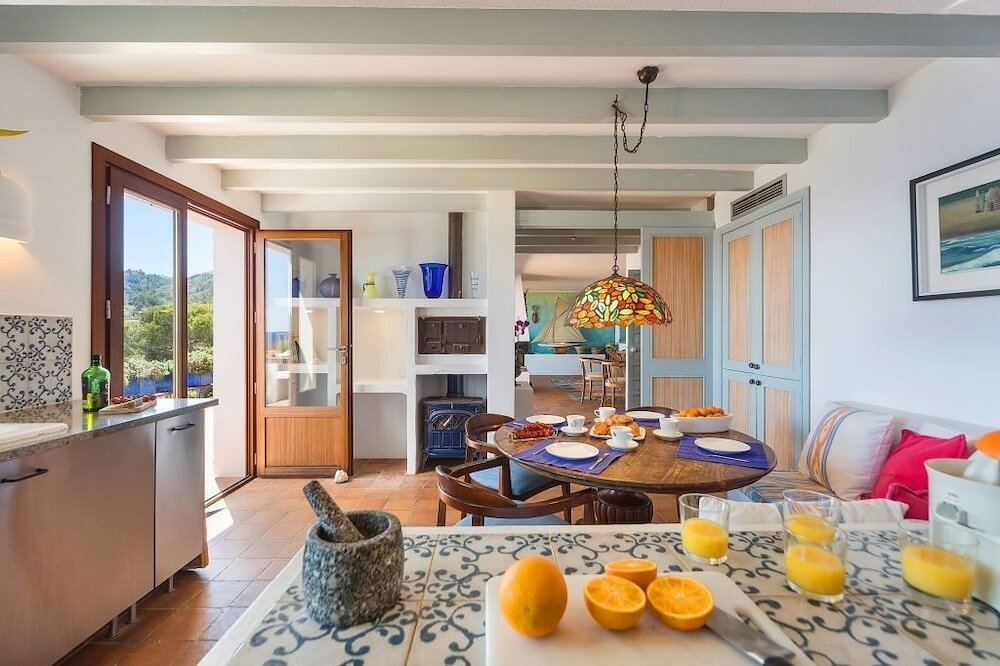 Фото Mallorca front line property sea access