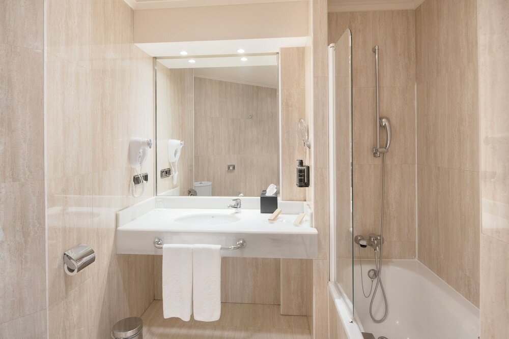 Фото Exe Oviedo Centro