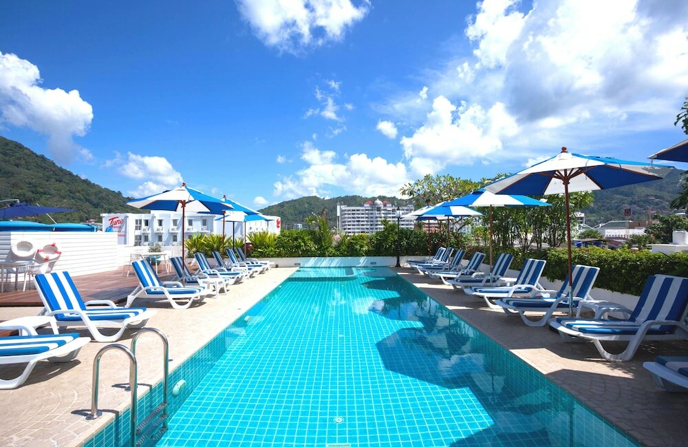 Фото отеля 2