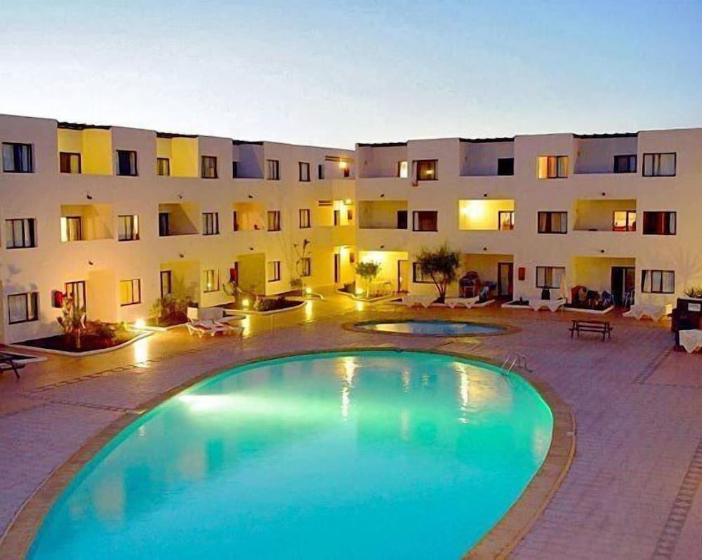Фото Apartamentos Lanzarote Paradise