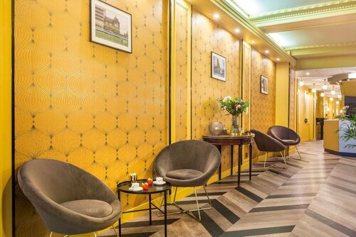 Внешний вид отеля Best Western Hôtel Centre Reims в Реймсе, фото 4