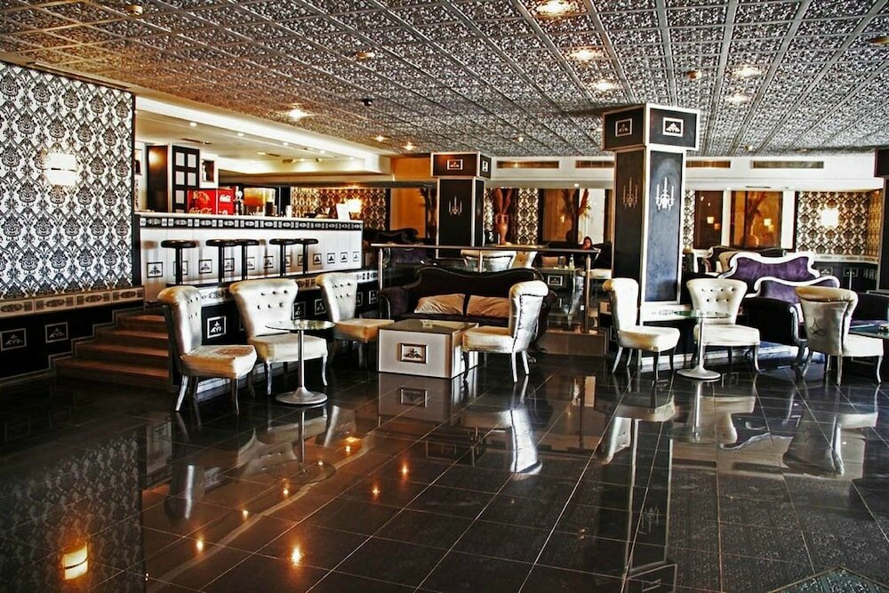 Фото L'Orient Palace Resort and SPA