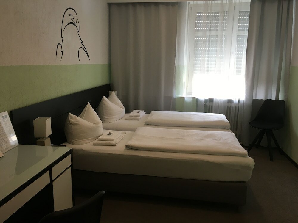 Фото Hotel Augsburg Goldener Falke