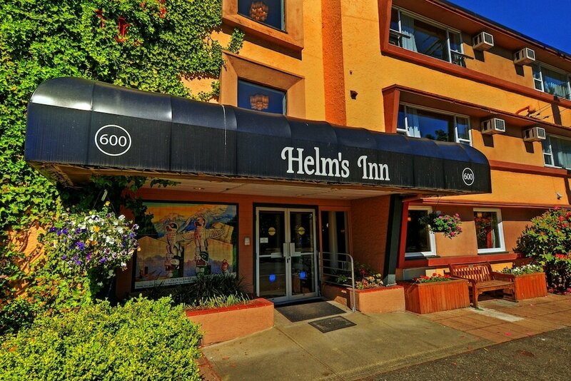 Гостиница Helms Inn в Виктории